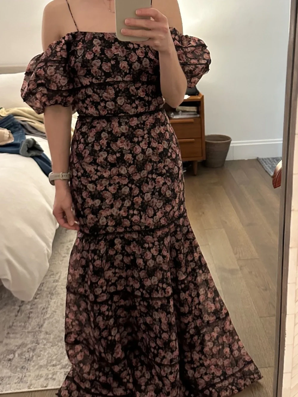 Keepsake flower gown - Picture 2 of 2